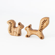 Tiny Fox Hole Wooden Animals Handmade Wooden Squirrel Toy (Set of 2)
